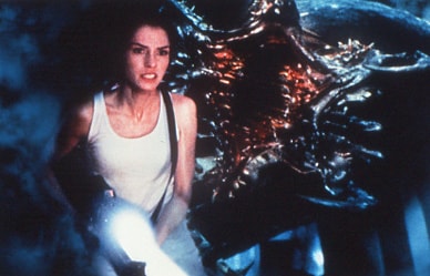 「ザ・グリード」 (c)Hollywood Pictures Company