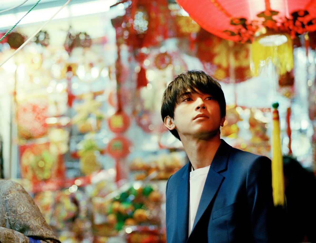 吉沢亮のdvd付きセカンド写真集 One Day Off 発売 6都市で握手会開催 映画ナタリー