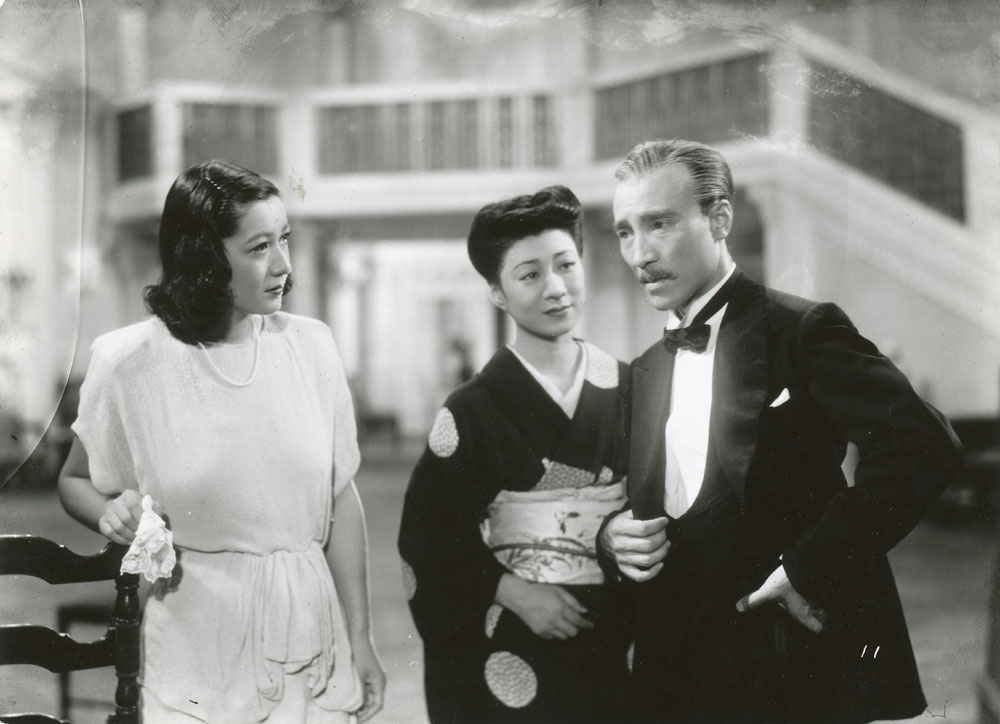 「安城家の舞踏会」 (c)1947 松竹株式会社