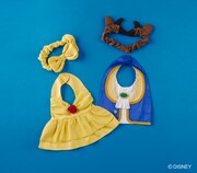 アイテム一例。なりきりスタイ（各3456円）。