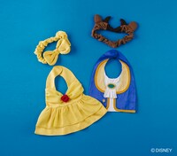 アイテム一例。なりきりスタイ（各3456円）。