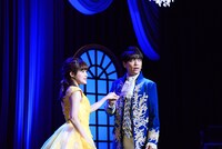 （左から）昆夏美、山崎育三郎。