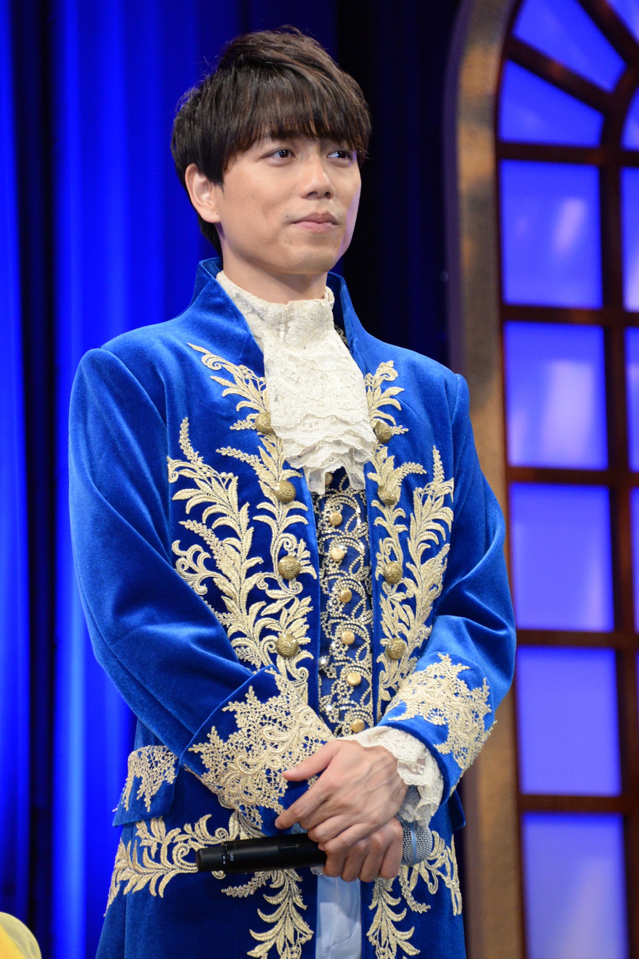 山崎育三郎
