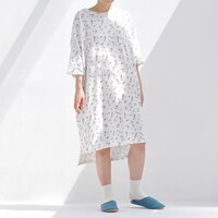 ゆったりワンピース（5292円）