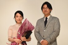 左から上白石萌音、「ちはやふる」2部作監督の小泉徳宏。