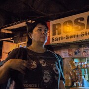 カンヌ国際映画祭で女優賞に輝いたフィリピン映画「ローサは密告された」公開