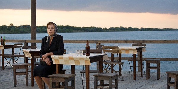「菖蒲」 (c)AKSON STUDIO／TVP／MEDIAPLUS／POLISH FILM INSTITUTE