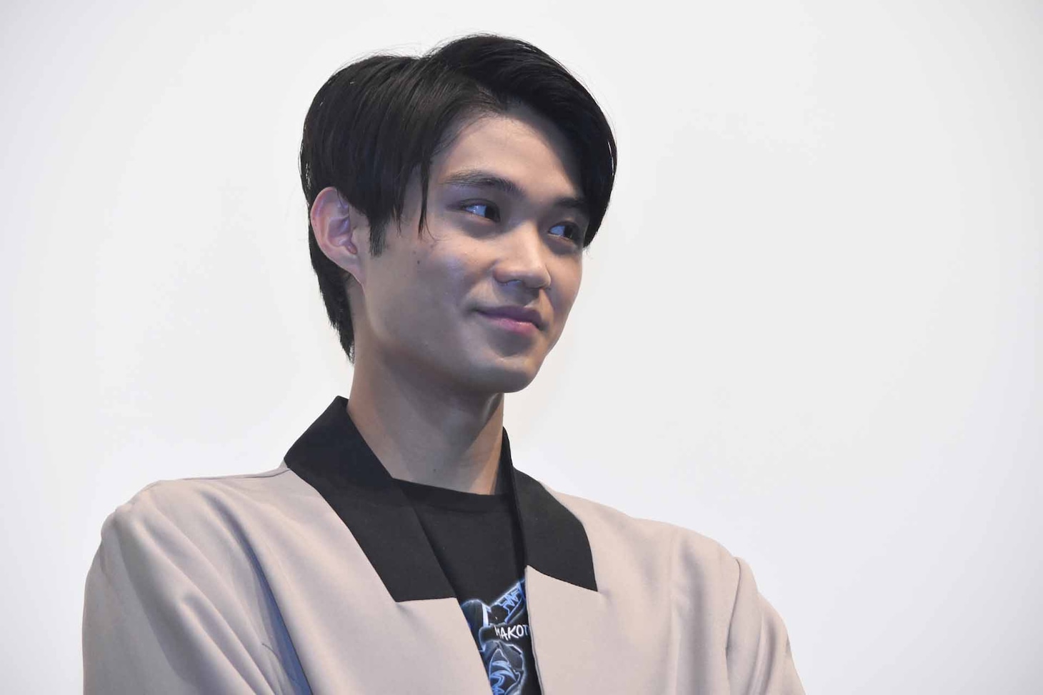 磯村勇斗