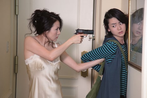 「仮面ライダーW FOREVER AtoZ／運命のガイアメモリ」 (c)2010劇場版「W・ゴセイジャー」製作委員会