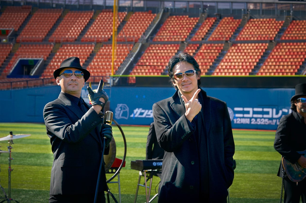 CKBの楽曲流れる「イイネ！イイネ！イイネ！」予告編、横山剣が横浜の街を奔走