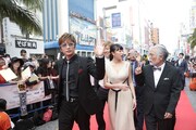 GACKT(左) (c)2009-2017 沖縄国際映画祭/よしもとラフ&ピース