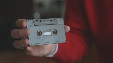 「カセット：ドキュメンタリー・ミックステープ」