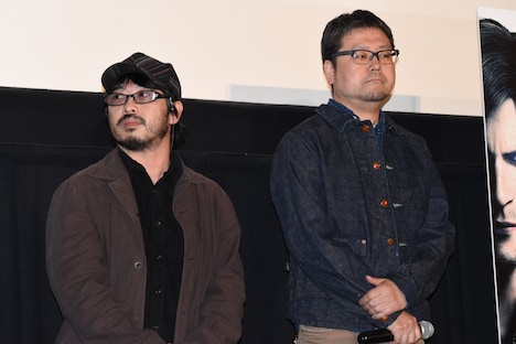 左から清水崇、辻本貴則。