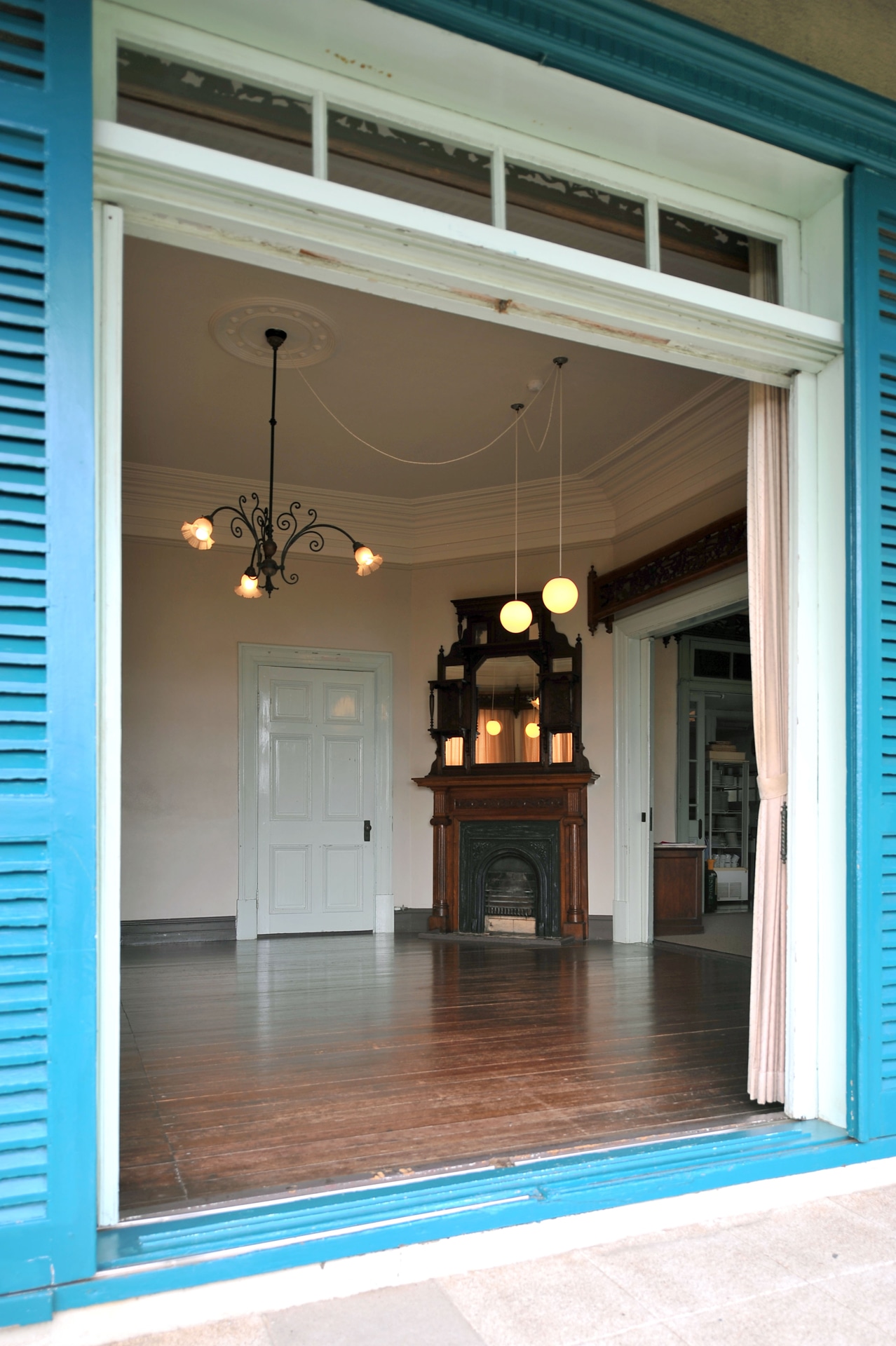 旧グッゲンハイム邸