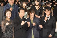 左から佐々木希、唐沢寿明、窪田正孝、藤木直人。