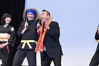Vシネマ「帰ってきた動物戦隊ジュウオウジャー お命頂戴！地球王者決定戦」完成披露舞台挨拶の様子。