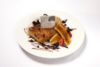 カネキのコーヒー豆トースト（1490円）