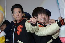 左から唐沢寿明、窪田正孝。