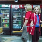 特殊メイクのジョニデや娘リリー・ローズが写る「コンビニ・ウォーズ」新写真