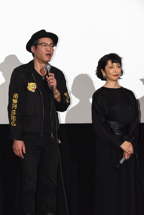 「いぬむこいり」初日舞台挨拶の様子。