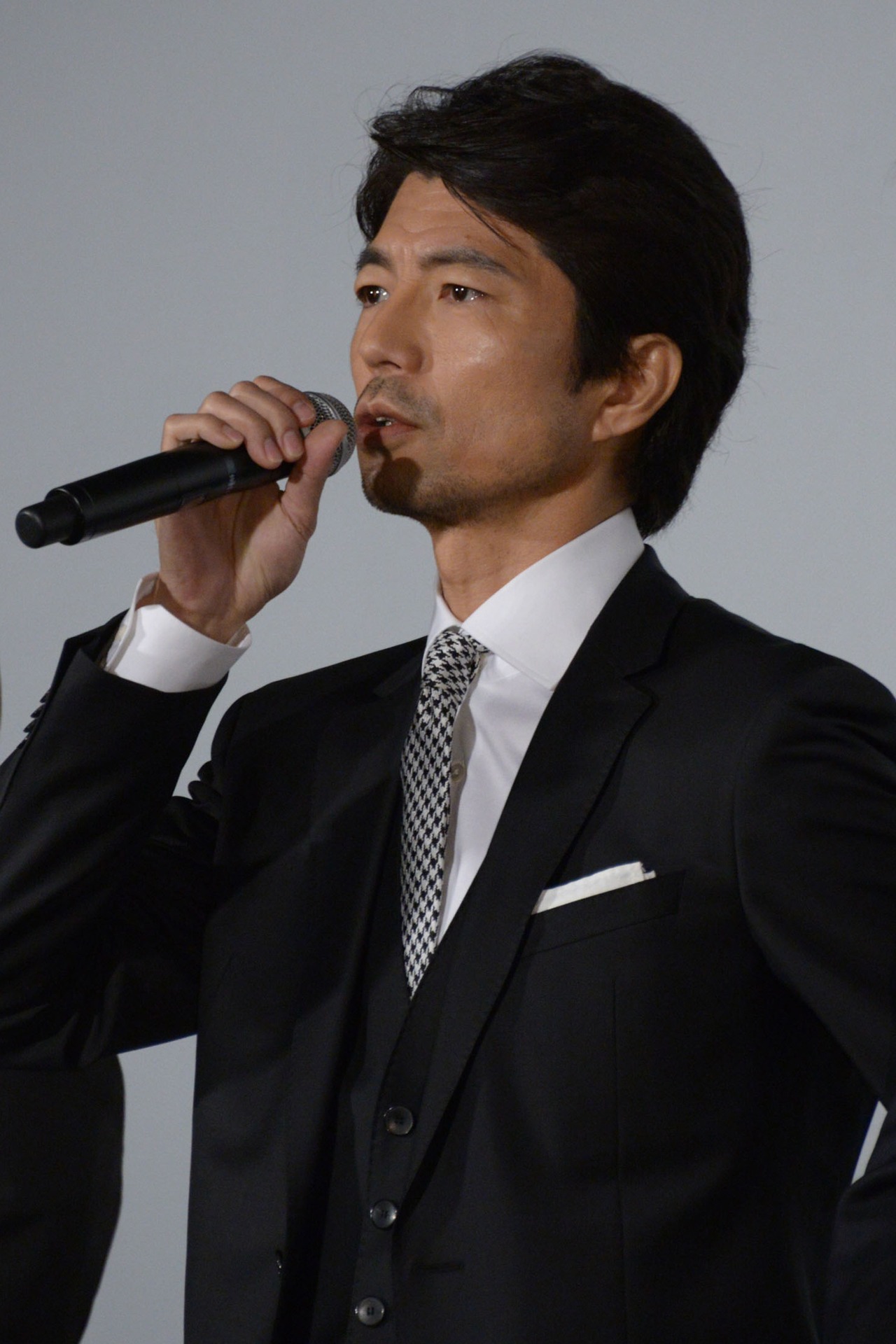仲村トオル