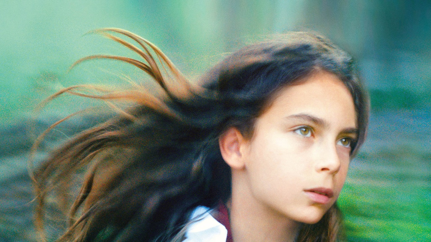 「裸足の季節」 (c)2015 CG CINEMA - VISTAMAR Filmproduktion - UHLANDFILM- Bam Film - KINOLOGY
