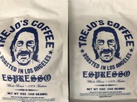 Trejo's Coffee and Donutsのメニューの一部。