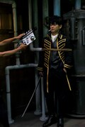「銀魂」撮影現場での柳楽優弥。