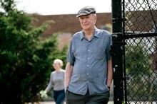 「ジーサンズ はじめての強盗」より、マイケル・ケイン。