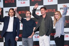 左からプロデューサーのジェレミー・クライナー、デヴィッド・ミショッド、ブラッド・ピット、プロデューサーのデデ・ガードナー。