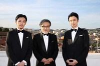 左から松田龍平、黒沢清、長谷川博己。 (c)Kazuko Wakayama