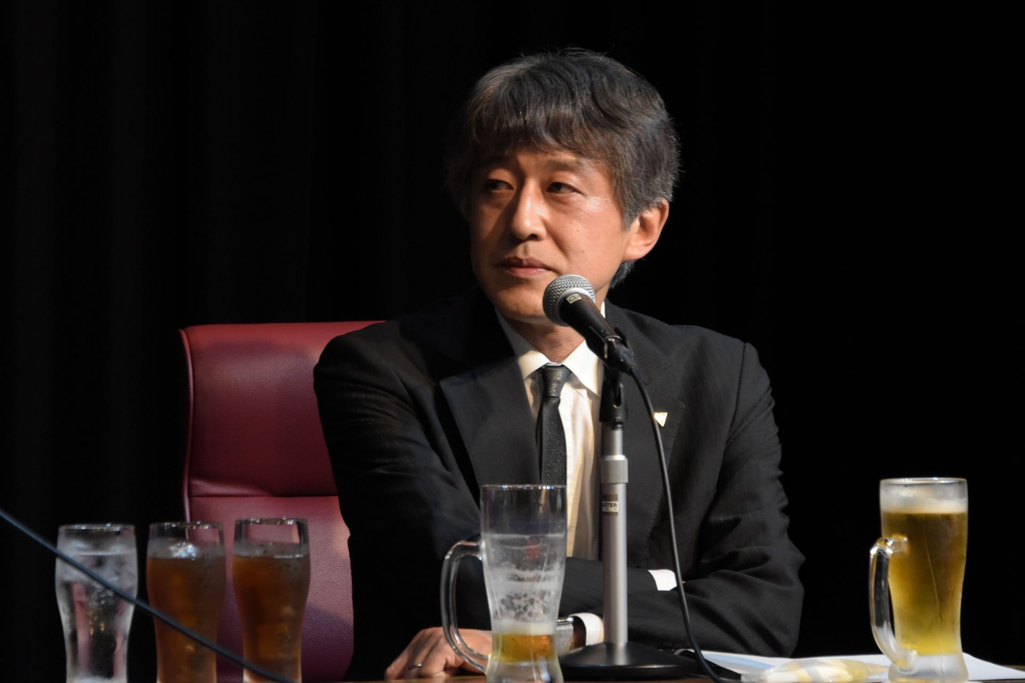 白倉伸一郎