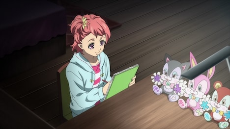 「KING OF PRISM -PRIDE the HERO-」より、西園寺レオとペアチアの人形。