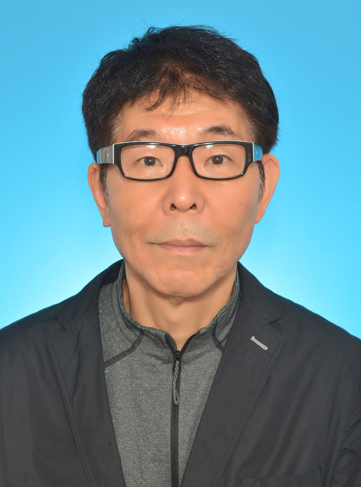 「素敵なダイナマイトスキャンダル」著者の末井昭。