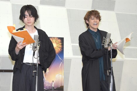 「打ち上げ花火、下から見るか？横から見るか？」公開アフレコの様子。