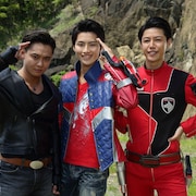 ギャバン&デカレッド「キュウレンジャー」に出演、ショウとドギーの司令官共演も