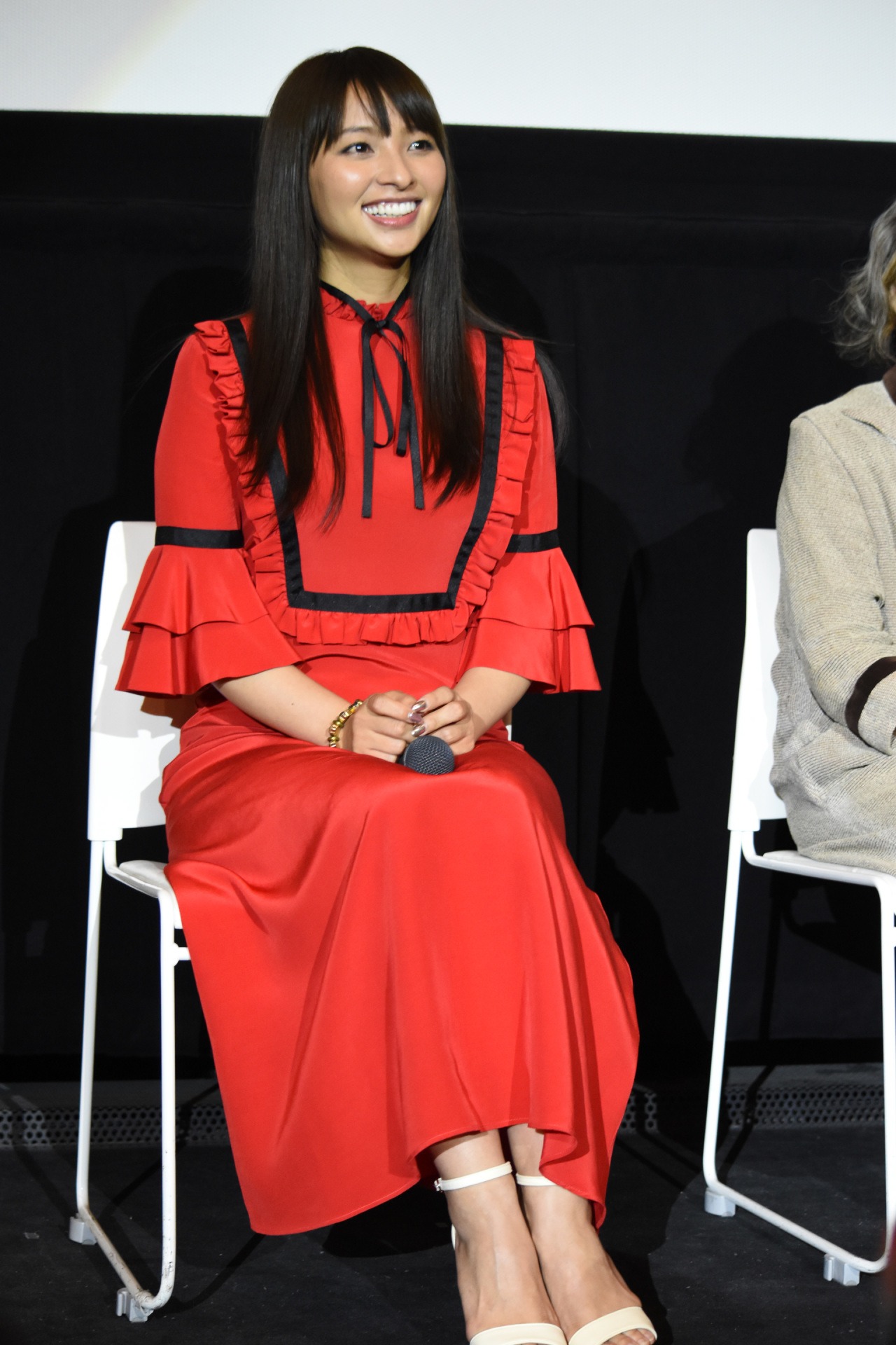 水崎綾女