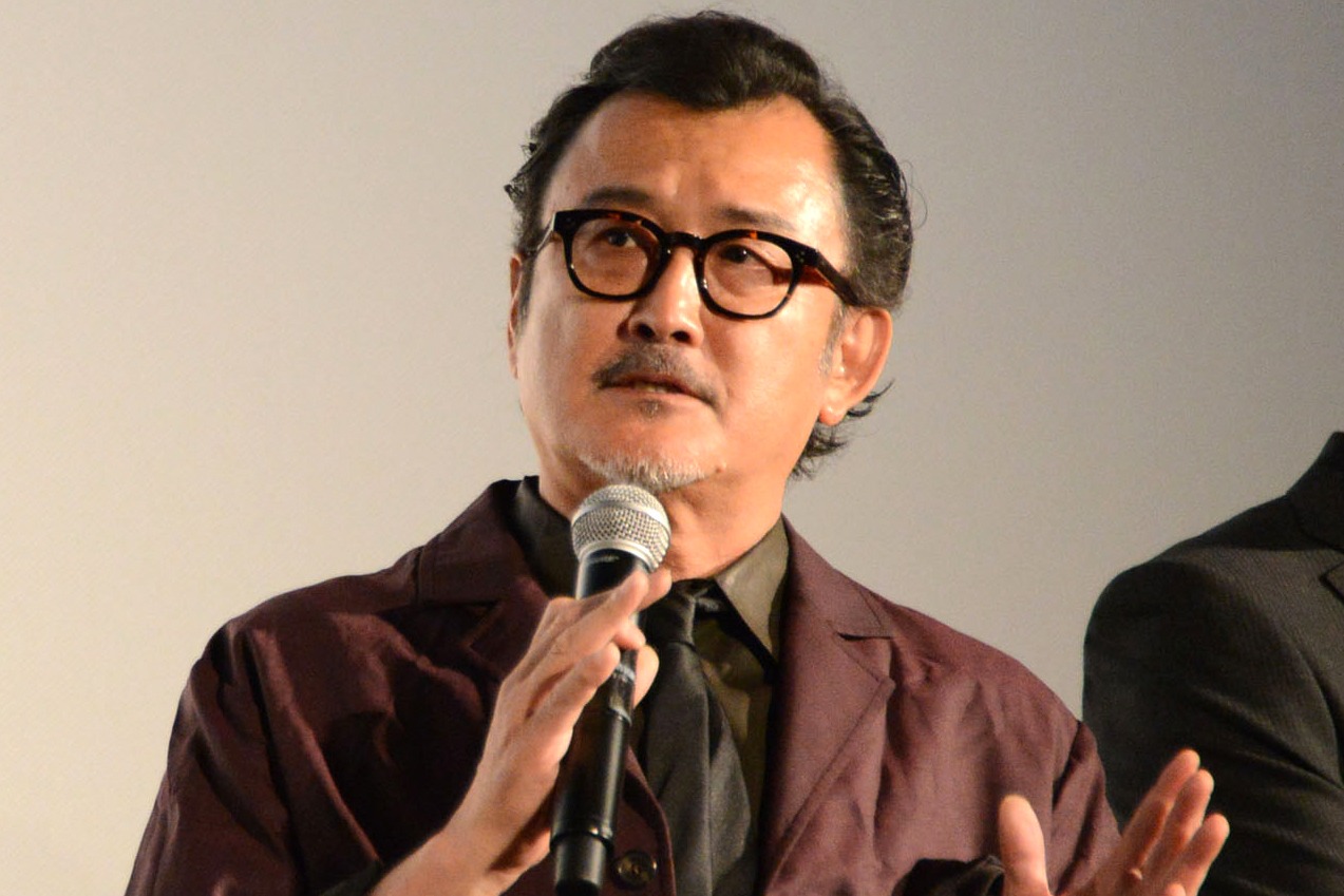 吉田鋼太郎