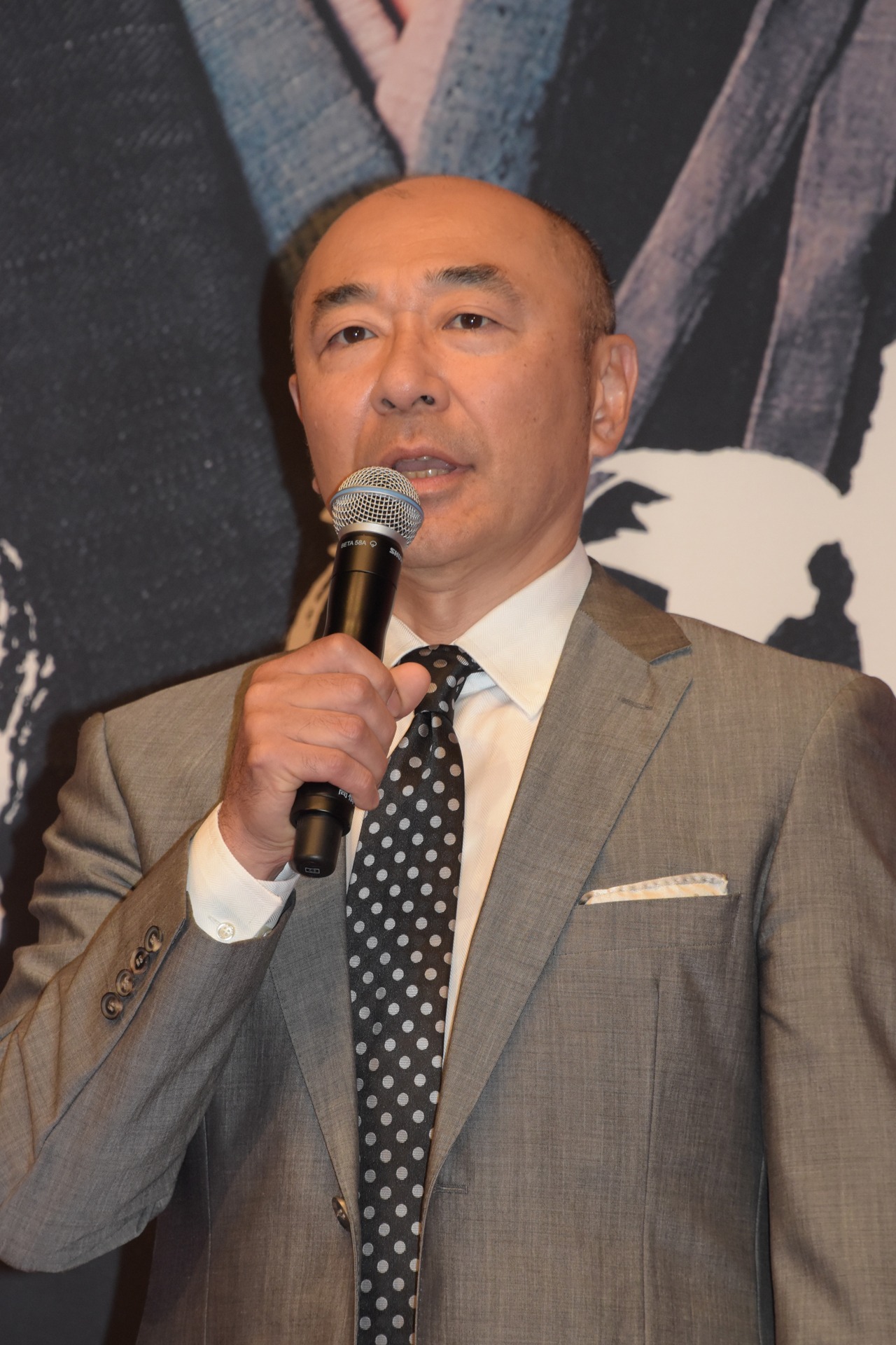 高橋克実