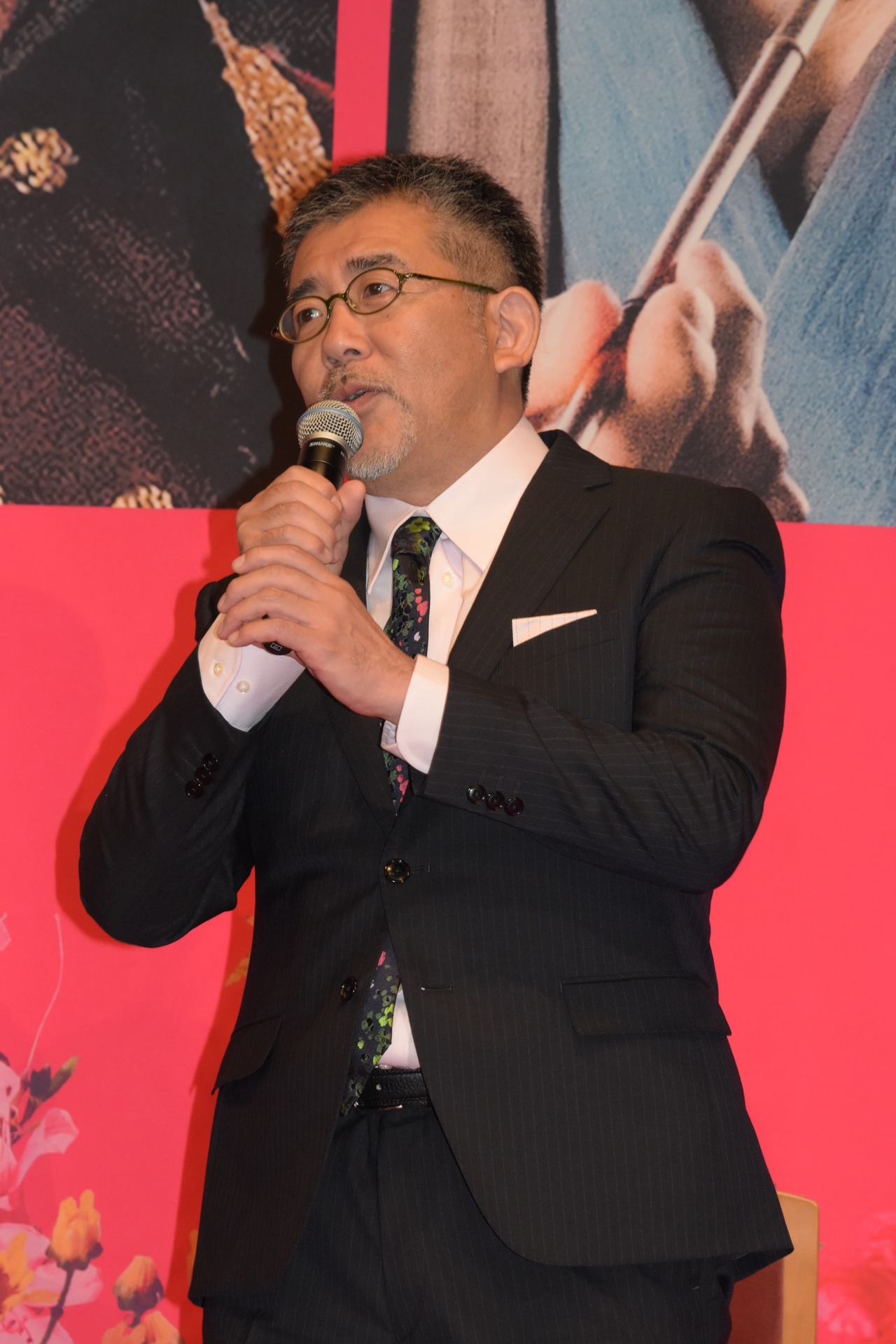 篠原哲雄