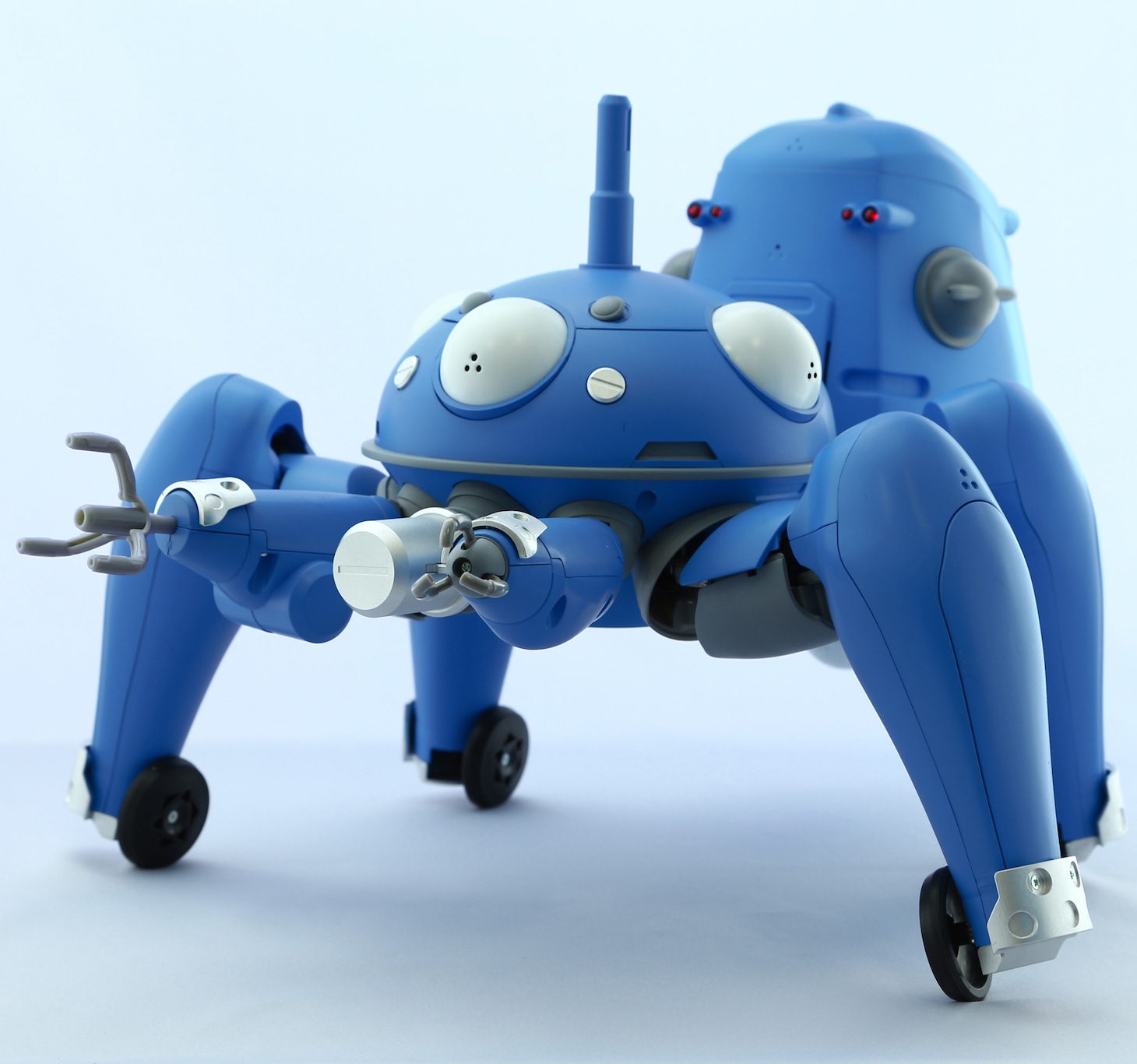 「うごく、しゃべる、並列化する。1/8タチコマ」