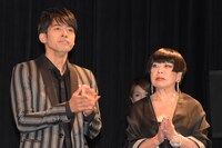 左からK、コシノジュンコ。