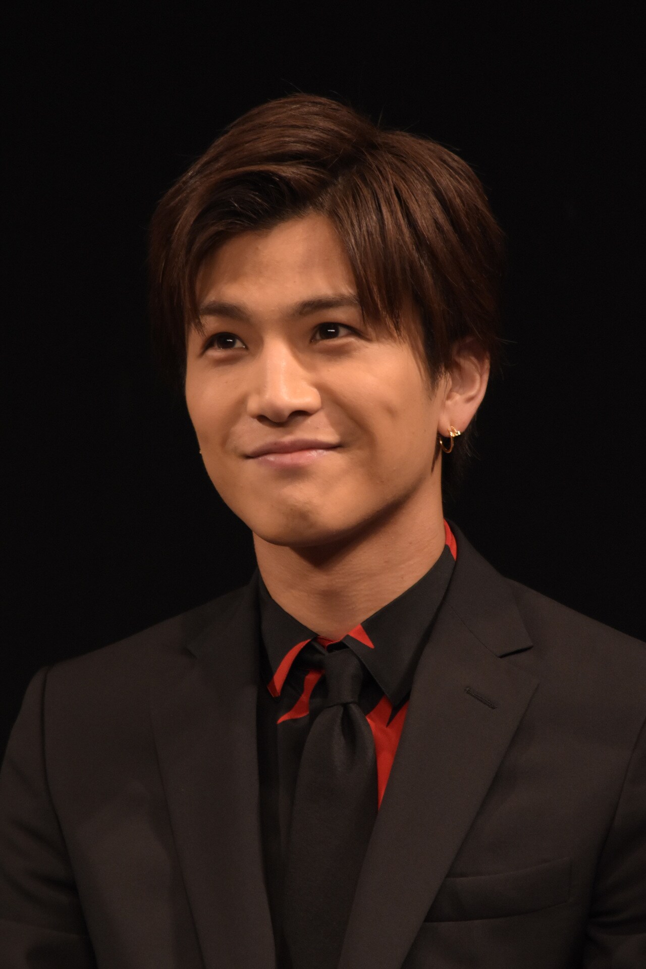三代目 J Soul Brothers - ウェディングハイ  岩田剛典 舞台挨拶 岩田剛典の“体当たり演技”を篠原涼子が「新境地」と絶賛、中村