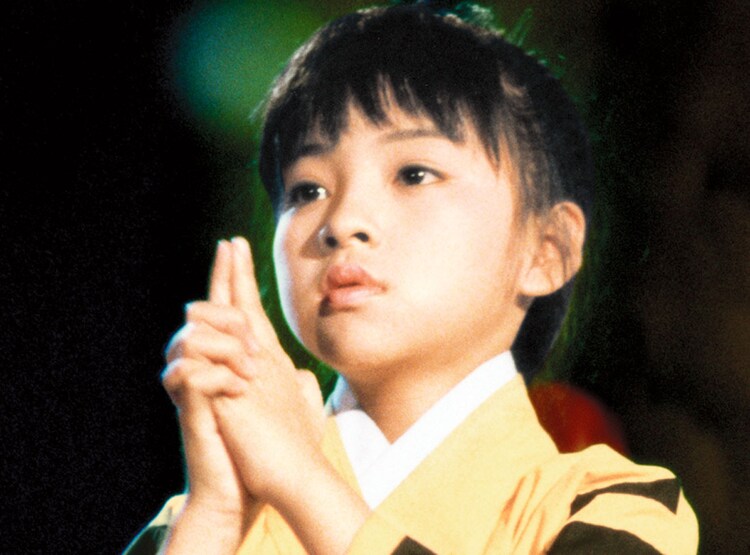 幽幻道士 来来 キョンシーズ Box発売 実寸大お札や八卦鏡付き 映画ナタリー