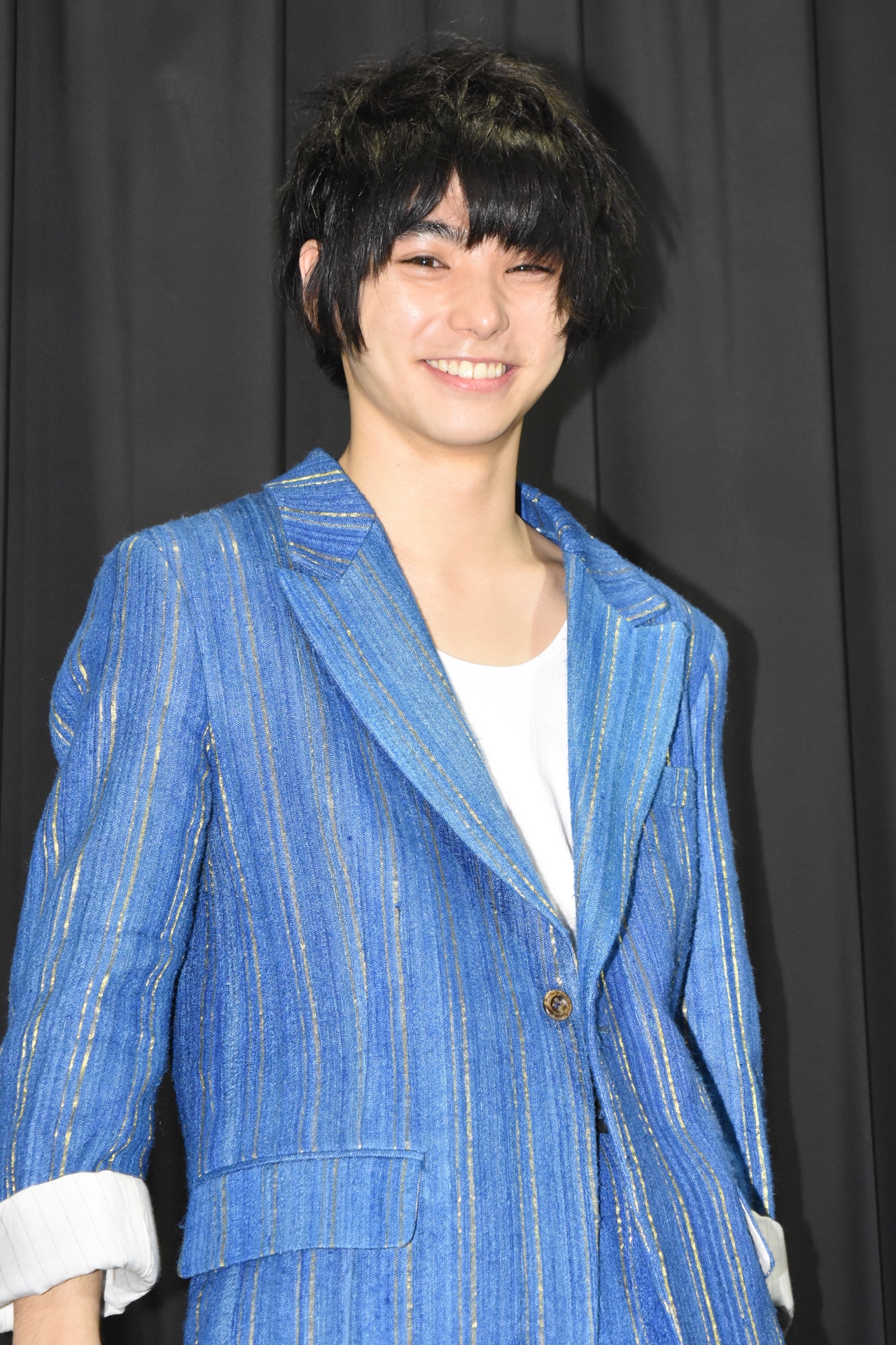 村上虹郎