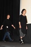 左から中村龍介、玉城裕規。