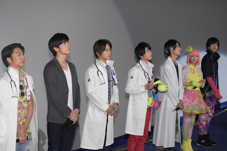 「劇場版 仮面ライダーエグゼイド トゥルー・エンディング」製作発表記者会見の様子。