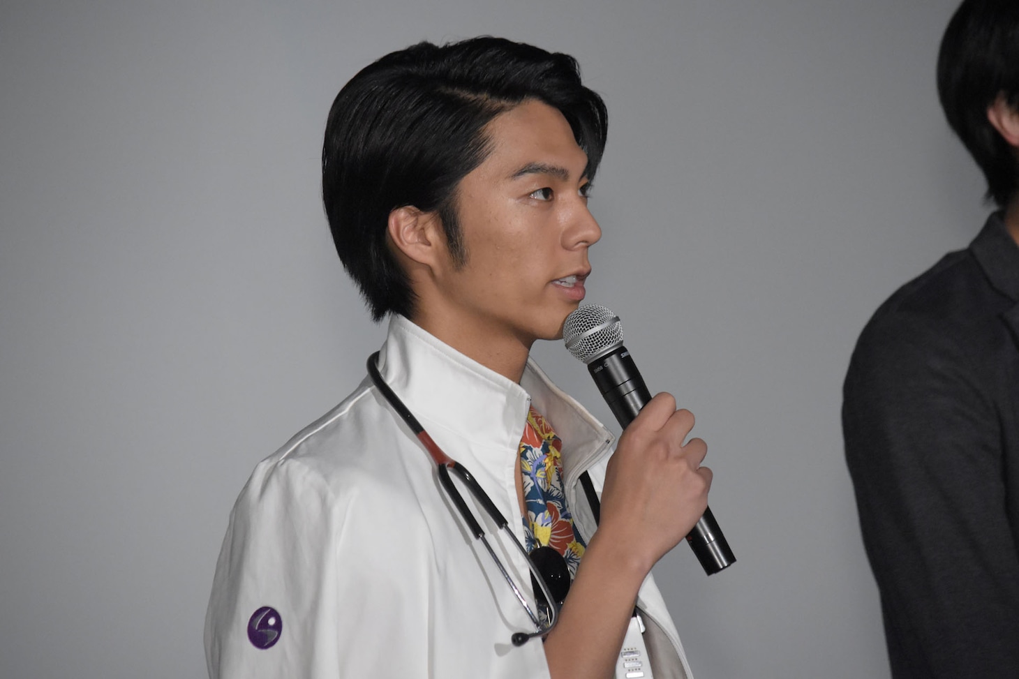 小野塚勇人