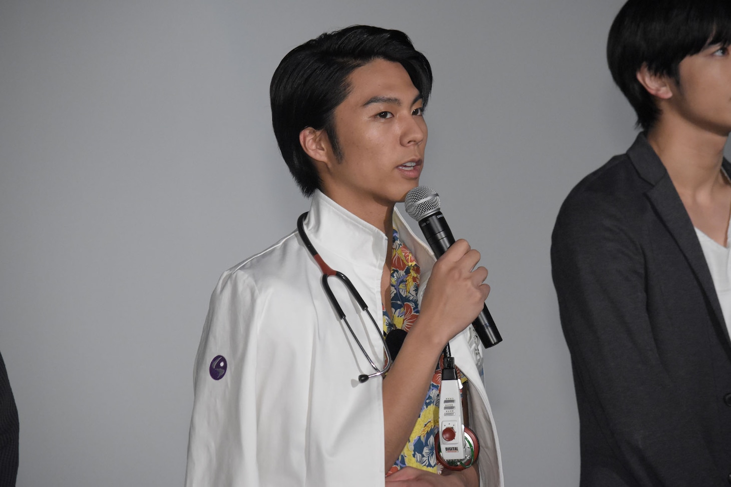 小野塚勇人