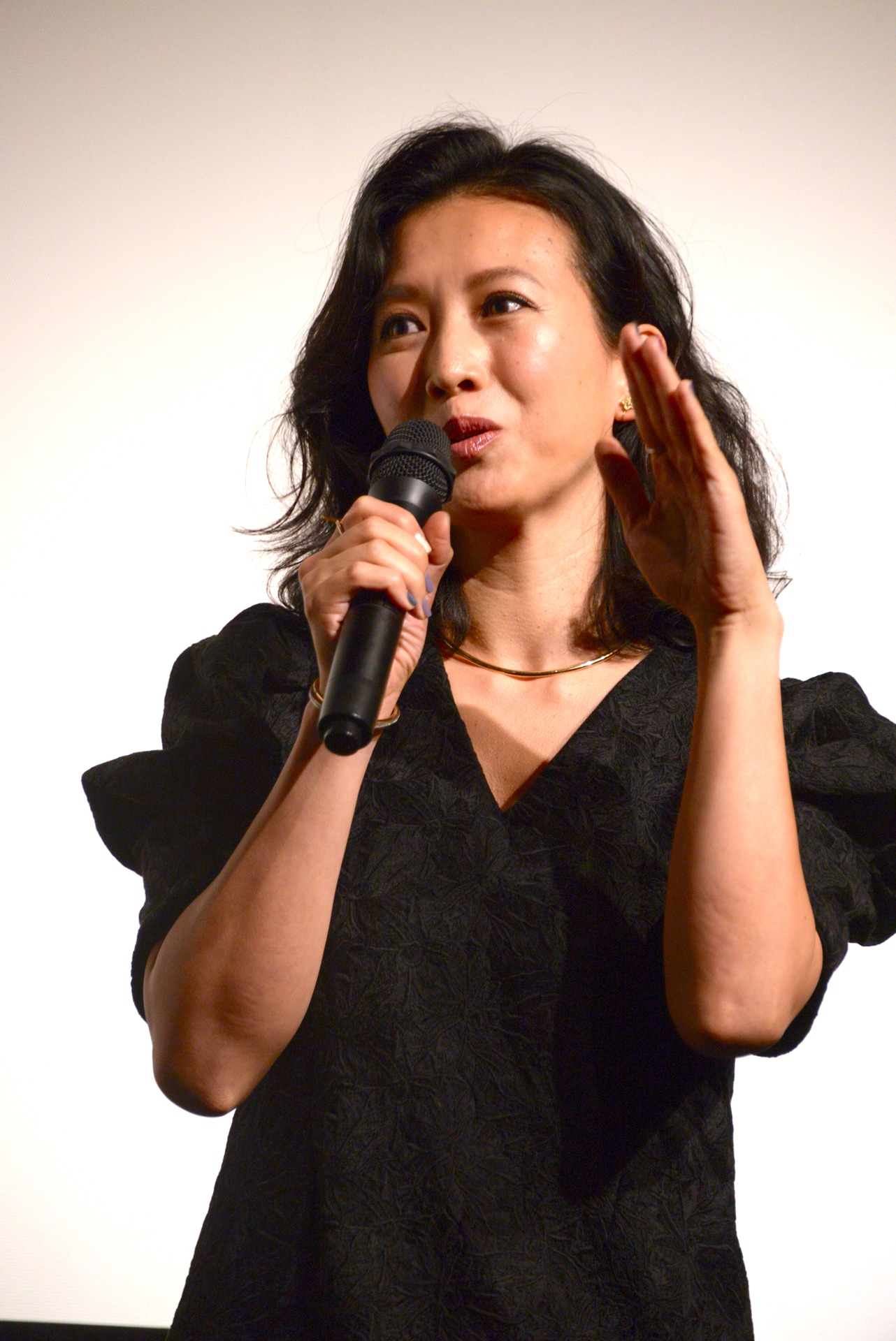 戸田菜穂